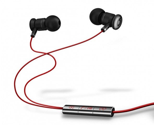 HTC Sensation XE Beats earphones HTC Sensation XE Beats earphones