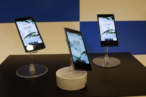 Panasonic Android 4.3-inch OLED Android on stand Panasonic Android 4.3-inch OLED Android on stand