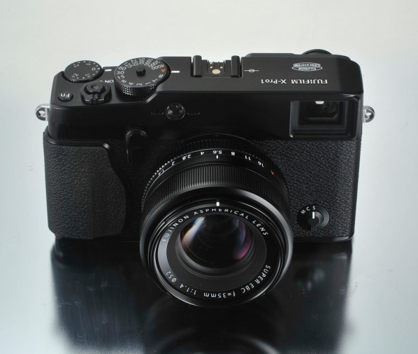 Fujifilm X-Pro1 digital camera Fujifilm X-Pro1 digital camera