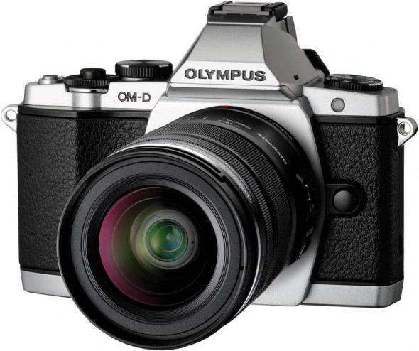 Olympus OM-D E-M5 MFT digital camera - silver - front side Olympus OM-D E-M5 MFT digital camera - silver - front side